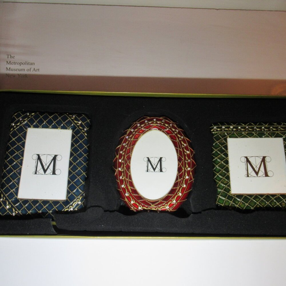 Metropolitan Museum of Art 3 Mini Photo Frames In Box Jeweled Enamel Lattice MMA - Picture 6 of 14